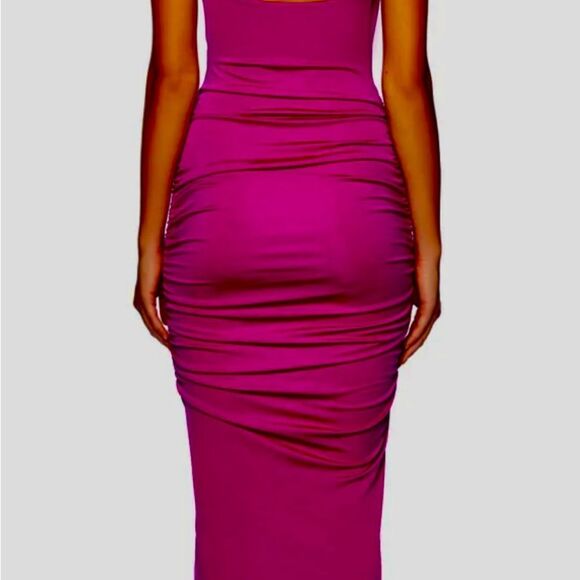 Susana Monaco Strapless Fuchsia Dress - Picture 2 of 6